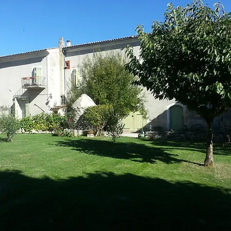 Villa Grange Voutee Avec Jardin Mane  Exterior foto